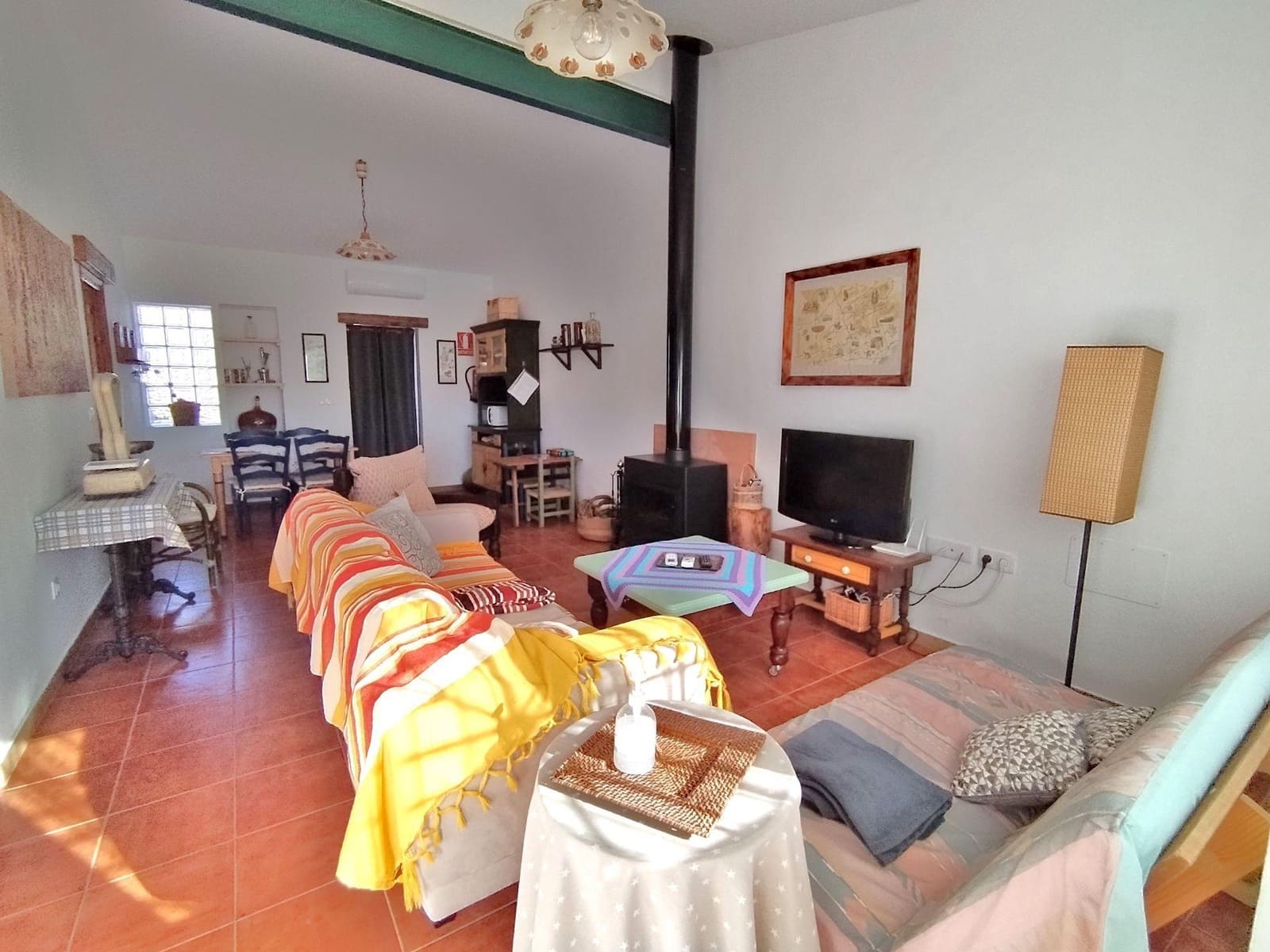 3 soveværelse Finca/Landehus til salg i Pinoso med swimmingpool - € 129.995 (Ref: 9438124)