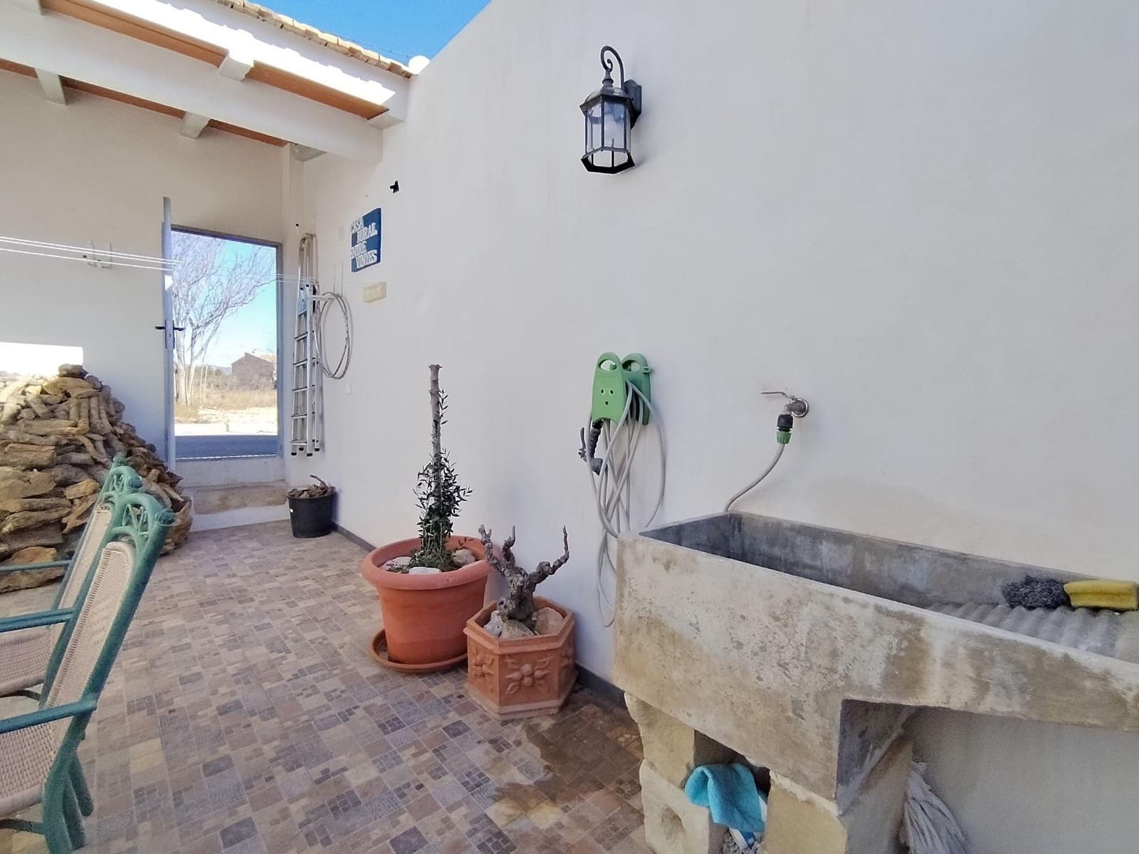 3 soveværelse Finca/Landehus til salg i Pinoso med swimmingpool - € 129.995 (Ref: 9438124)