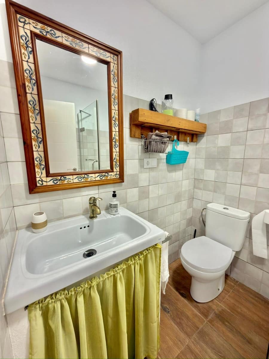 3 bedroom Finca/Country House for sale in Pinoso with pool - € 129,900 (Ref: 9438124)