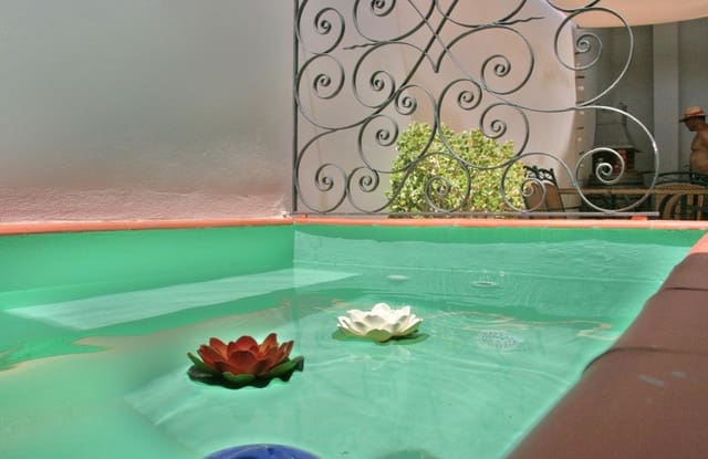 3 soveværelse Finca/Landehus til salg i Pinoso med swimmingpool - € 129.900 (Ref: 9438124)