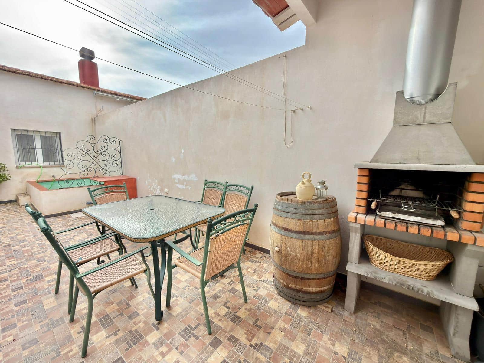 3 bedroom Finca/Country House for sale in Pinoso with pool - € 129,900 (Ref: 9438124)