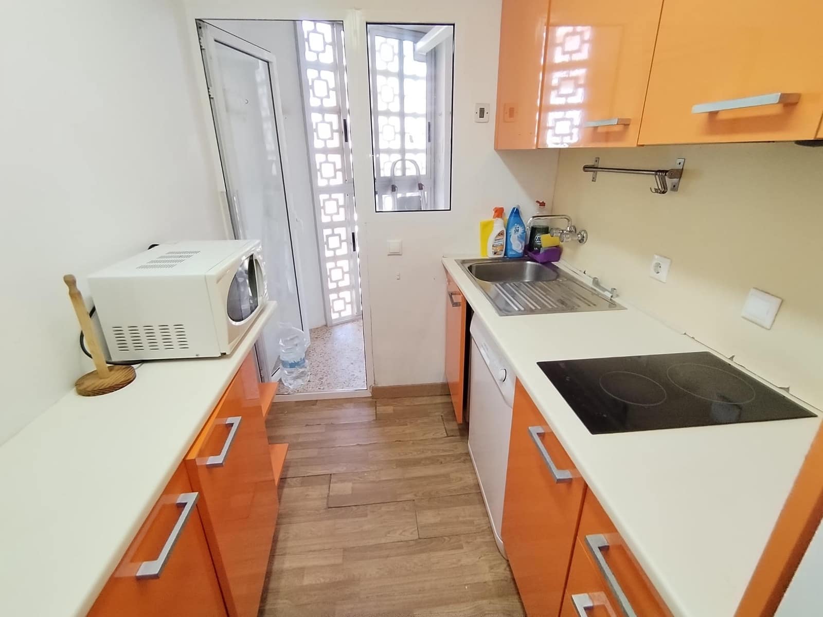 3 makuuhuone Asunto vuokrattavana paikassa Playa de San Juan - 1 200 € (Ref: 9452295)