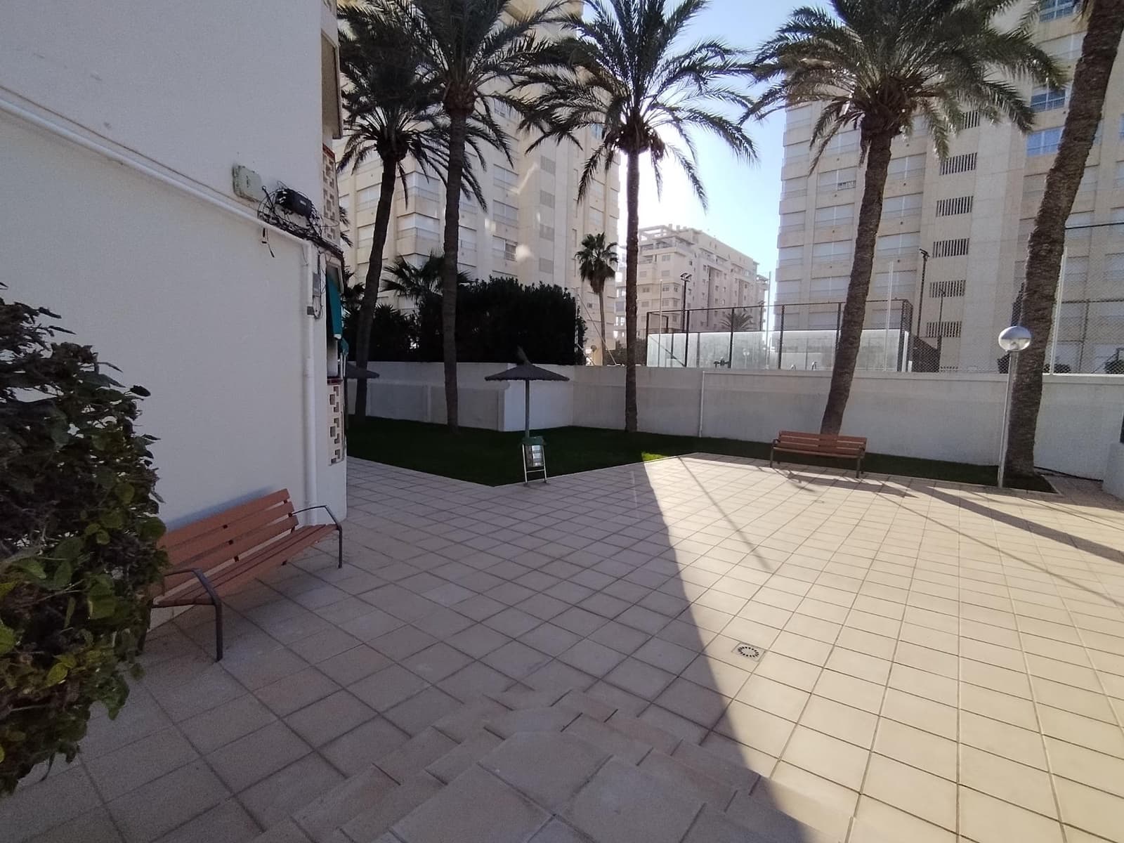 3 makuuhuone Asunto vuokrattavana paikassa Playa de San Juan - 1 200 € (Ref: 9452295)