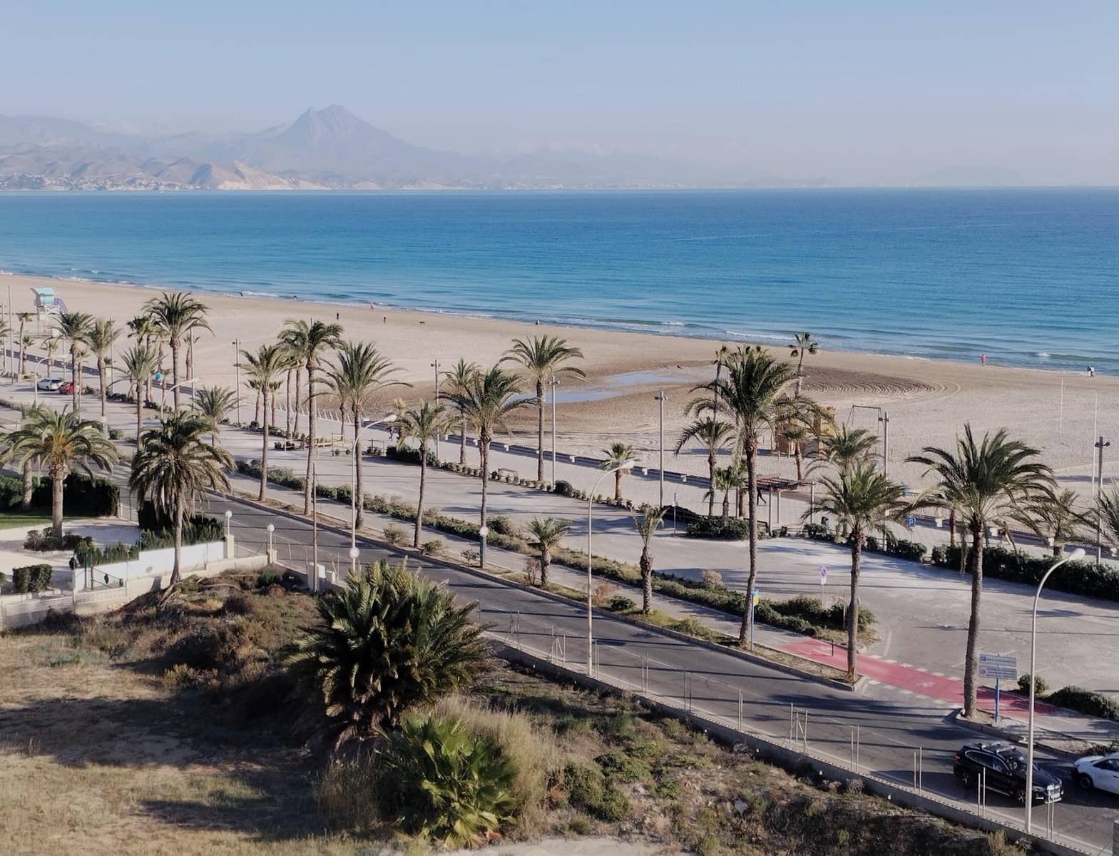 3 makuuhuone Asunto vuokrattavana paikassa Playa de San Juan - 1 200 € (Ref: 9452295)