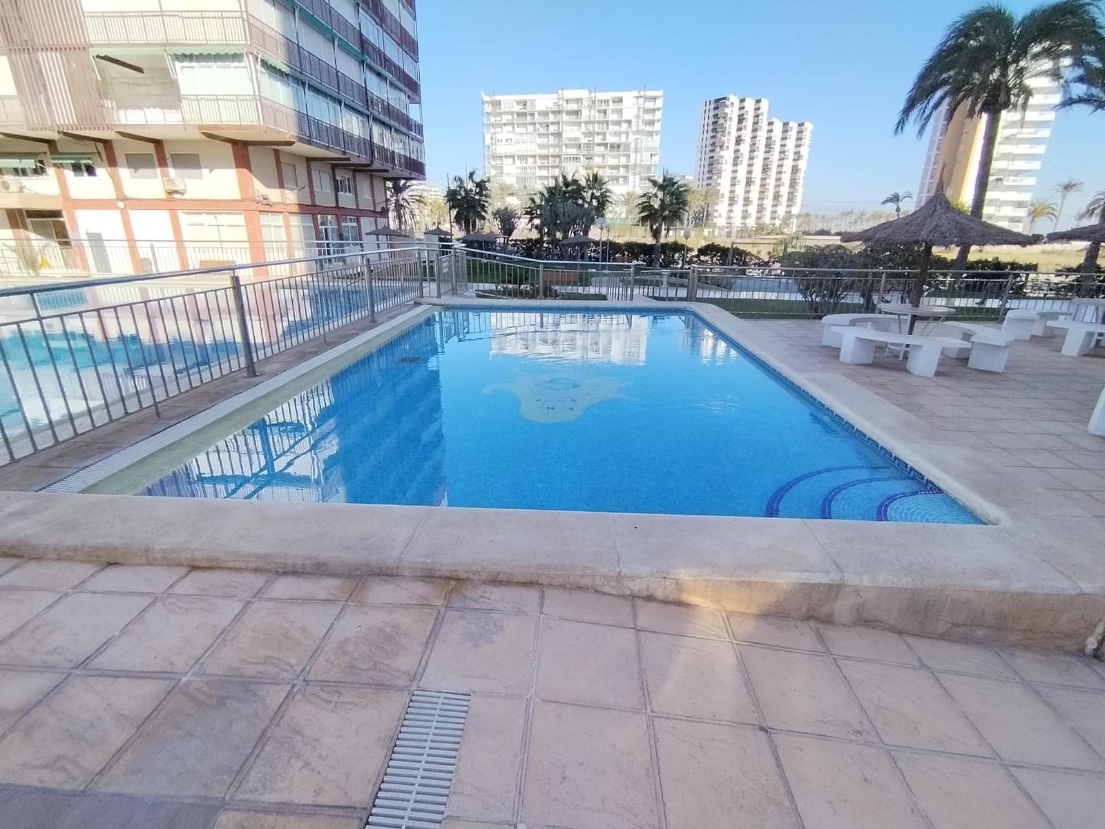3 makuuhuone Asunto vuokrattavana paikassa Playa de San Juan - 1 200 € (Ref: 9452295)