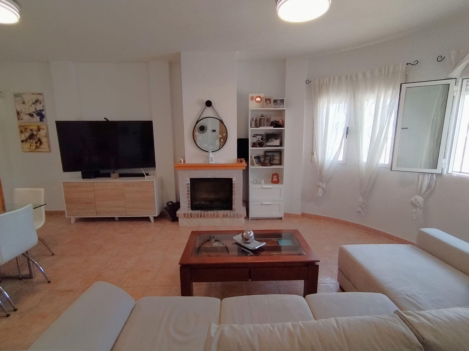 4 bedroom Villa for rent in Castalla with pool garage - € 1,500 (Ref: 9452296)