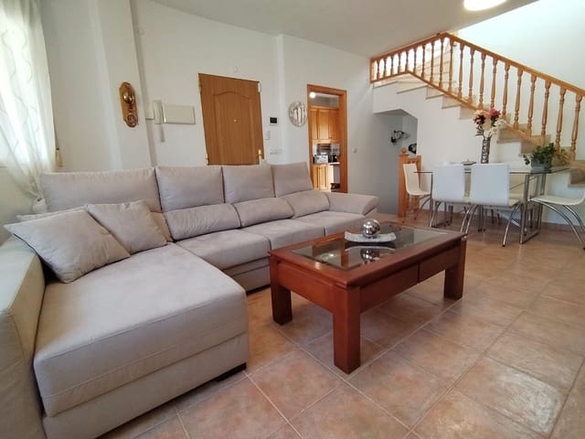 4 soveværelse Villa til leje i Castalla med swimmingpool garage - € 1.500 (Ref: 9452296)