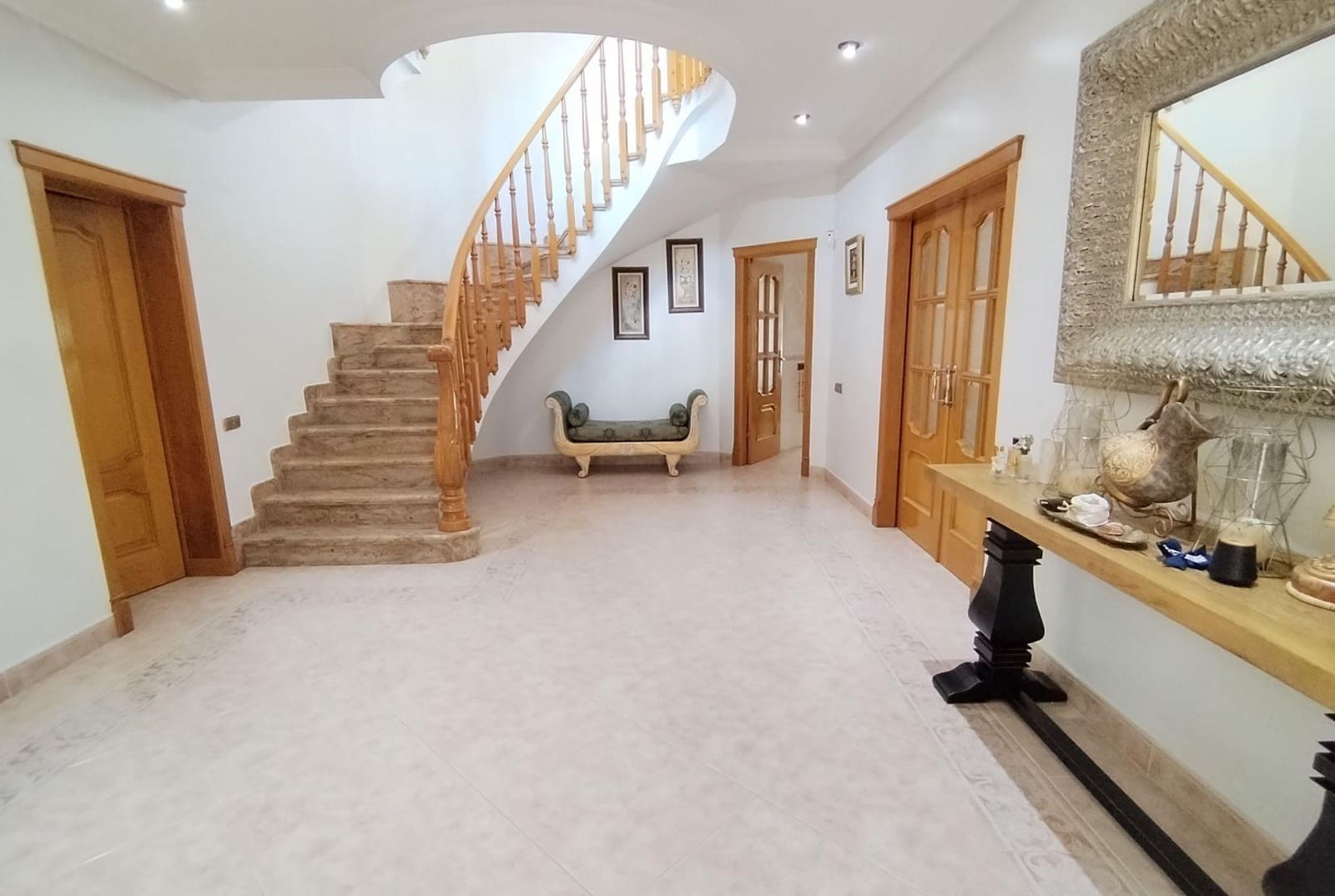 7 chambre Villa/Maison à vendre à Callosa de Segura avec piscine garage - 530 000 € (Ref: 9470116)