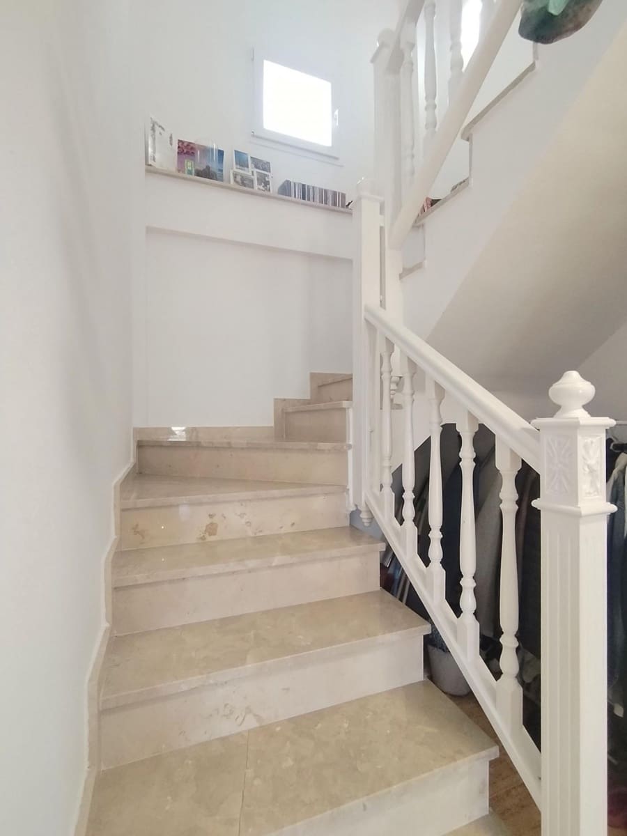 4 sovrum Villa till salu i Castalla med pool garage - 340 000 € (Ref: 9470117)