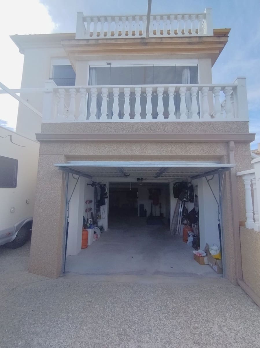 4 sovrum Villa till salu i Castalla med pool garage - 340 000 € (Ref: 9470117)