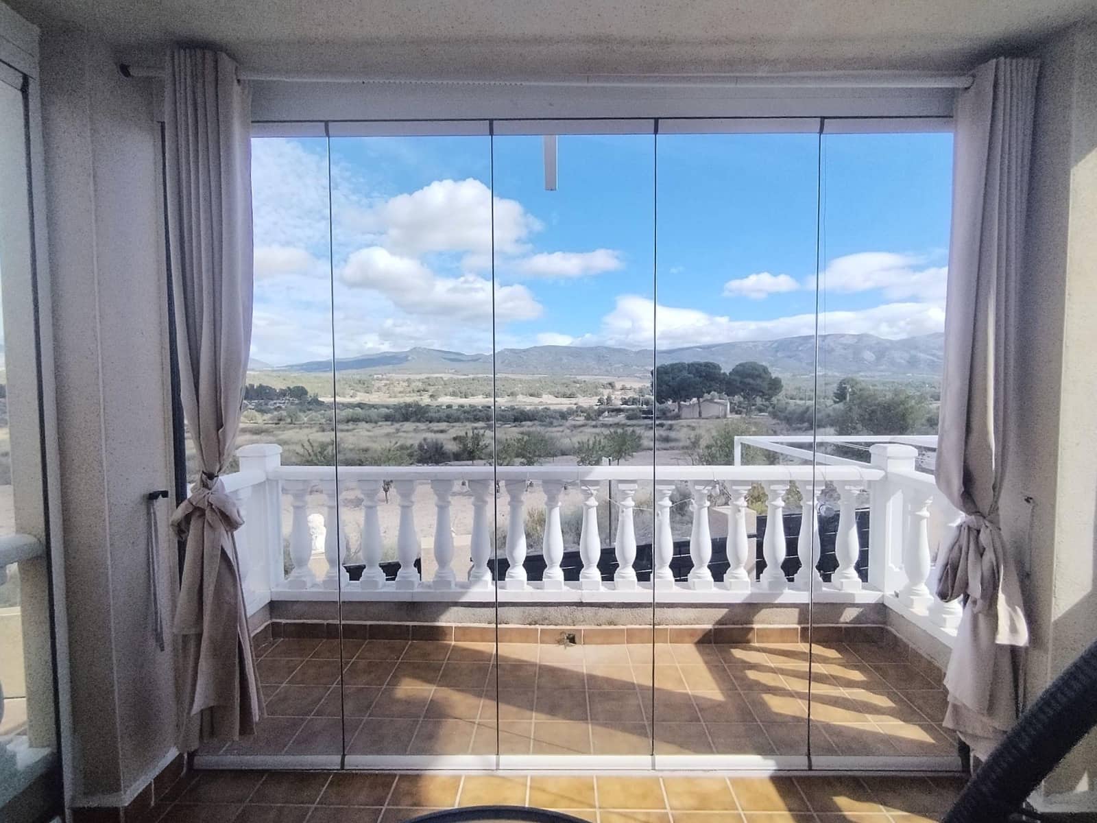 4 sovrum Villa till salu i Castalla med pool garage - 340 000 € (Ref: 9470117)