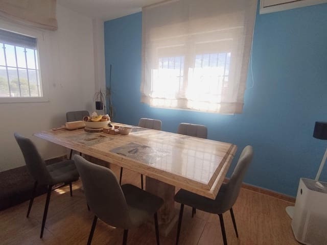 4 sovrum Villa till salu i Castalla med pool garage - 340 000 € (Ref: 9470117)