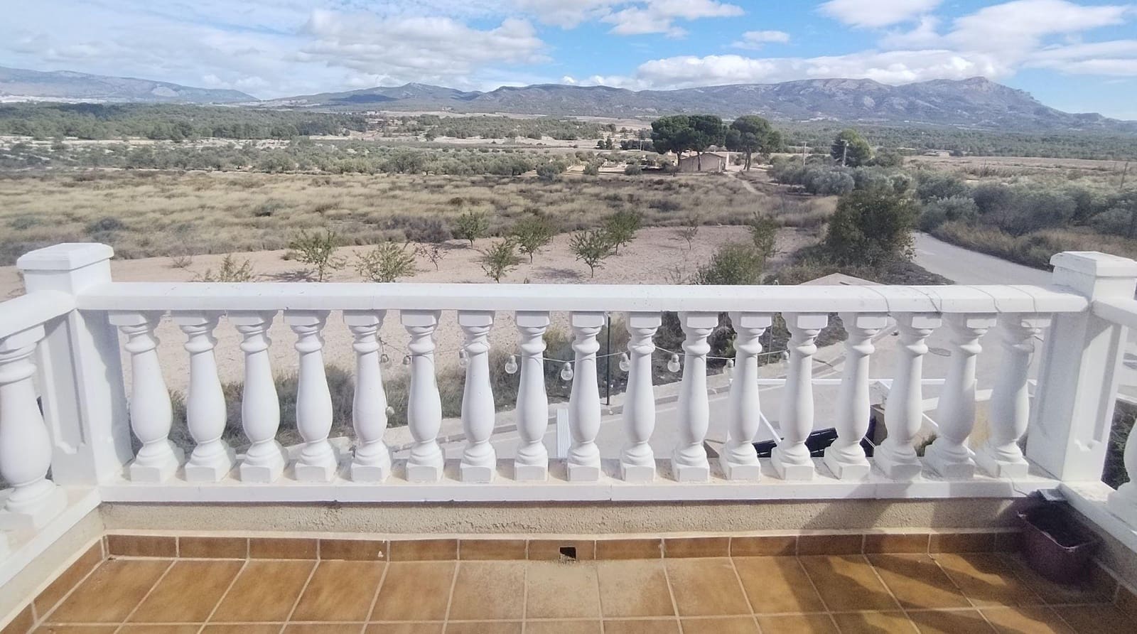 4 sovrum Villa till salu i Castalla med pool garage - 340 000 € (Ref: 9470117)