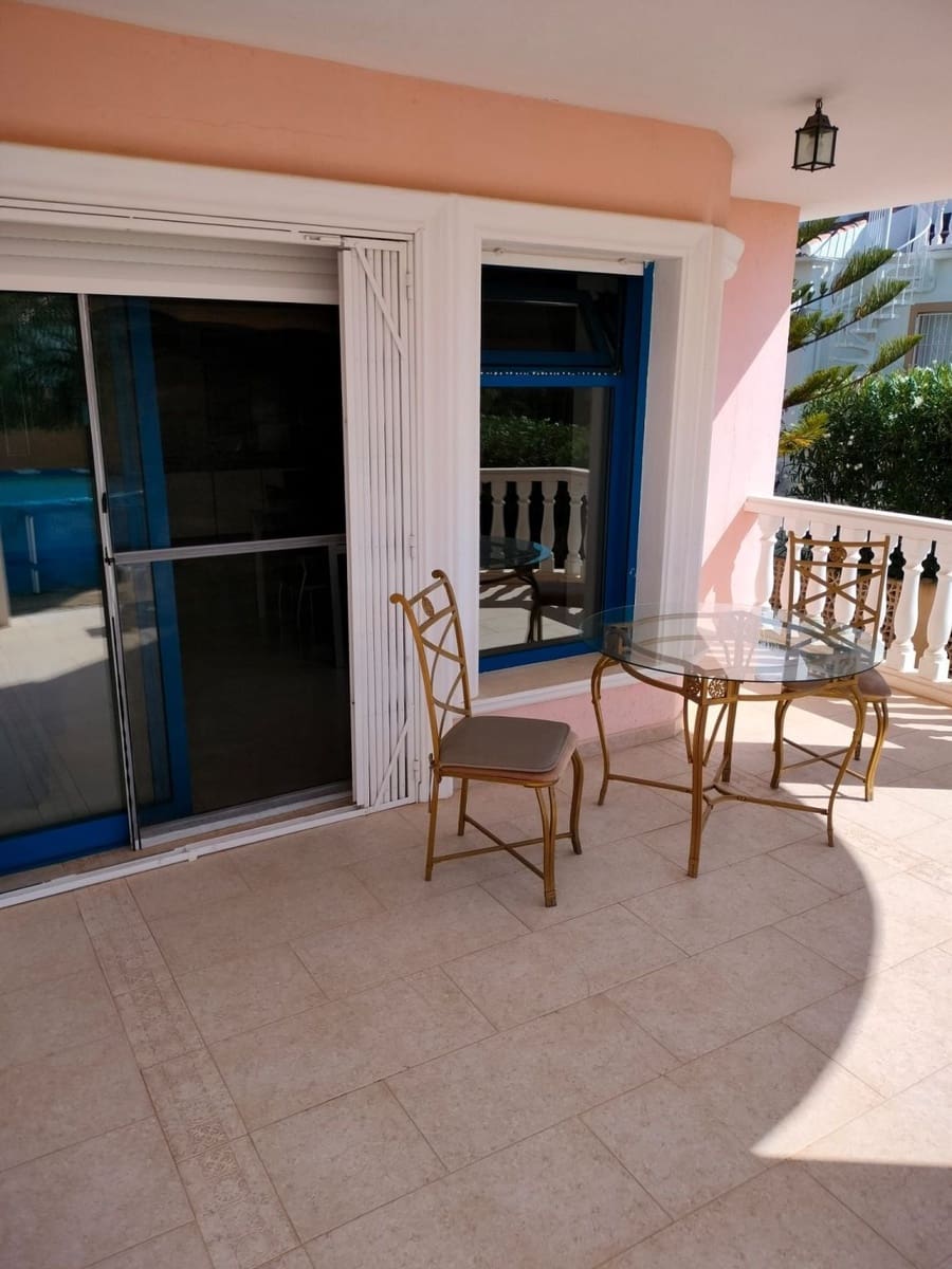 3 Zimmer Villa zu verkaufen in El Campello mit Garage - 470.000 € (Ref: 9470119)