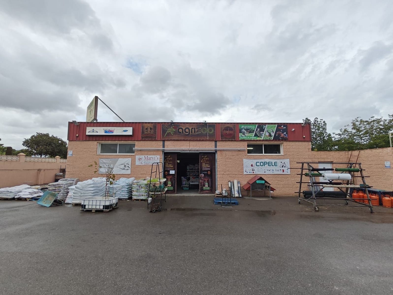 7 bedroom Villa for sale in San Vicente / Sant Vicent del Raspeig - € 550,000 (Ref: 9482129)