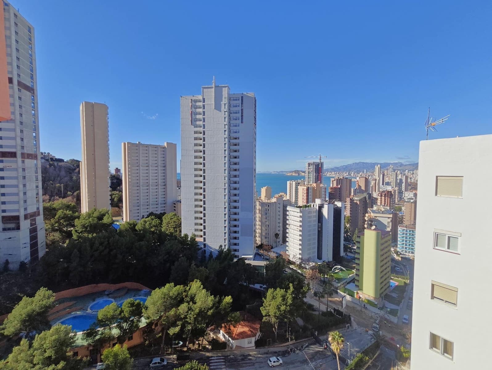 3 quarto Apartamento para venda em Benidorm com piscina - 310 000 € (Ref: 9536085)