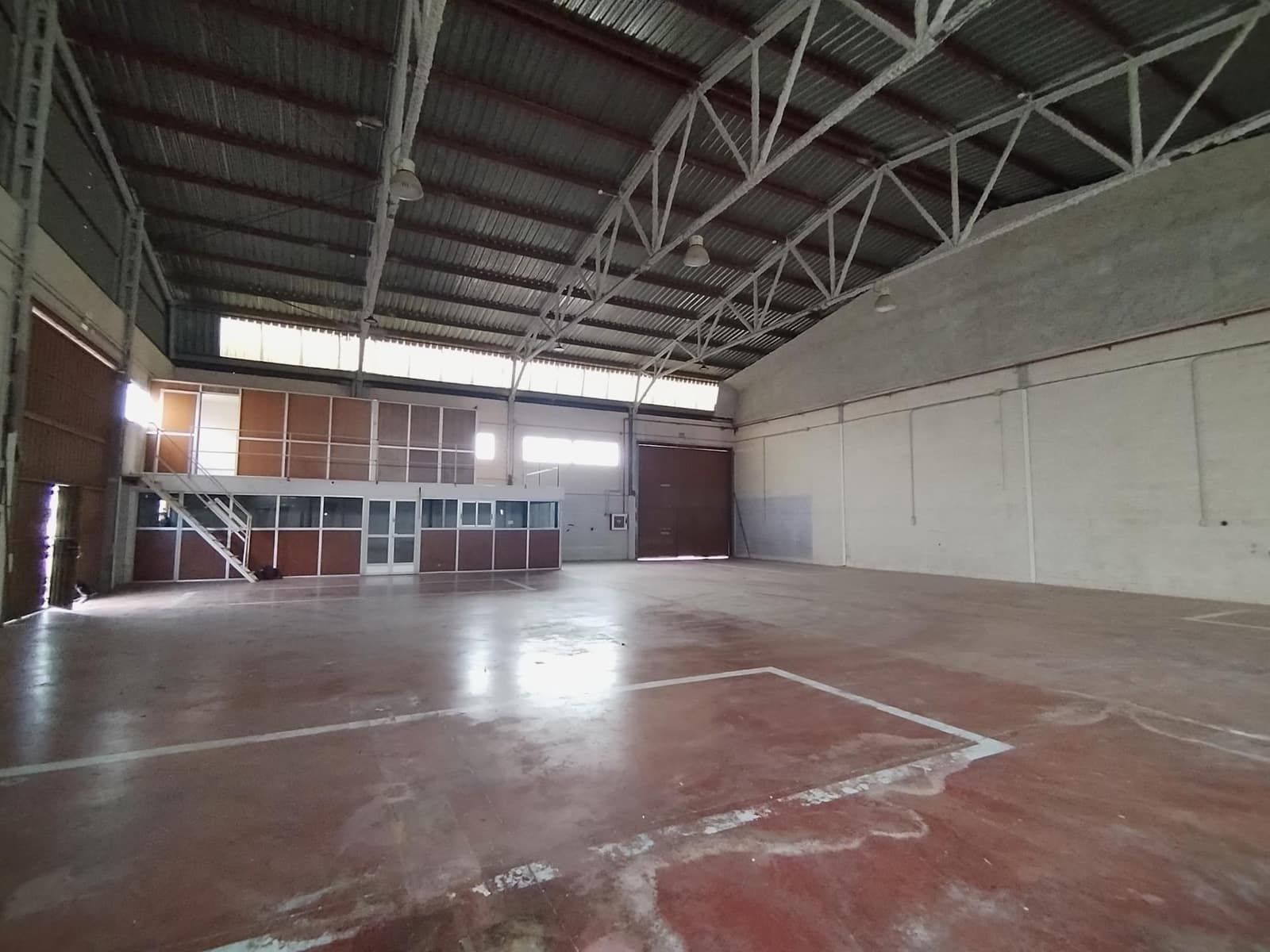 Business for rent in Alicante / Alacant city - € 1,890 (Ref: 9586721)