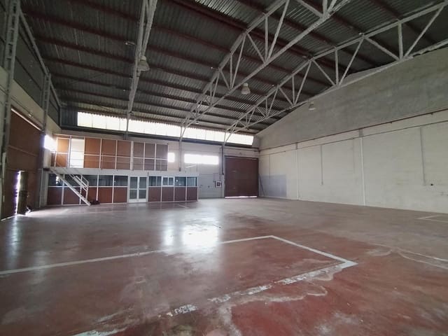 Entreprise à louer à Alicante ville - 1 890 € (Ref: 9586721)