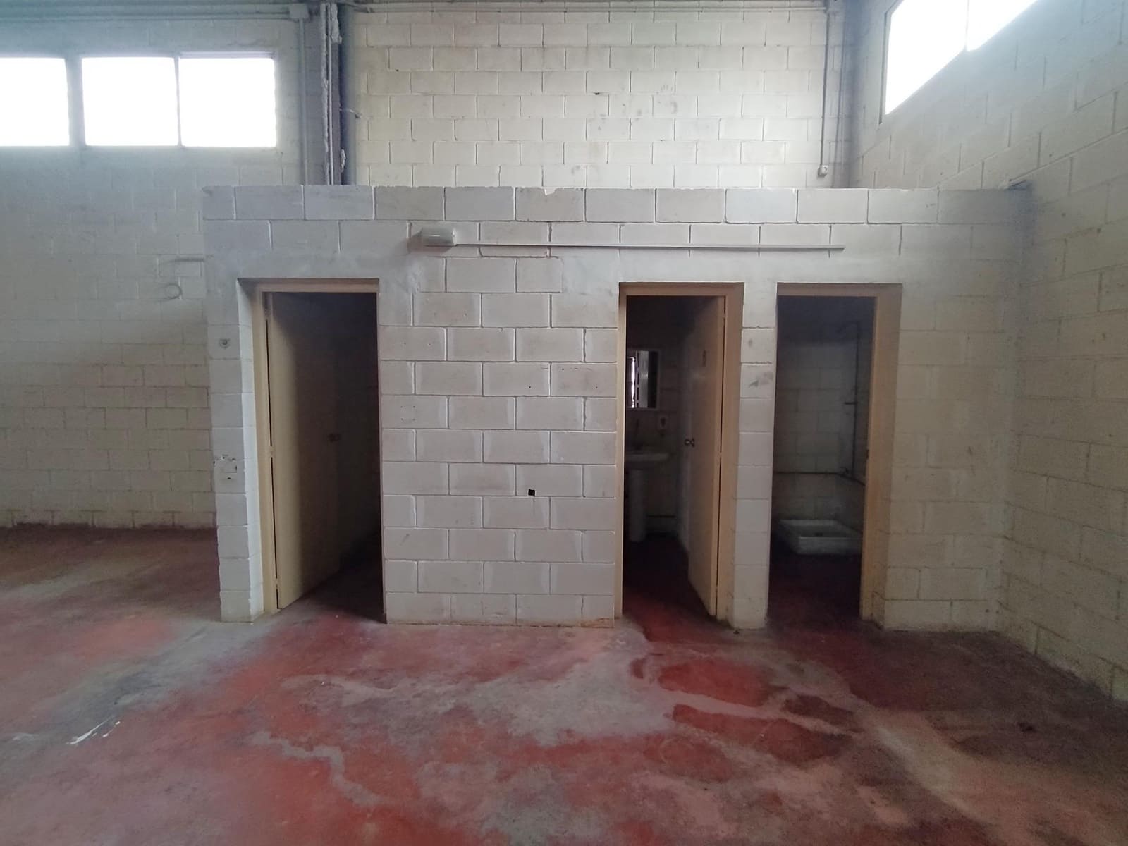 Business for rent in Alicante / Alacant city - € 1,890 (Ref: 9586721)