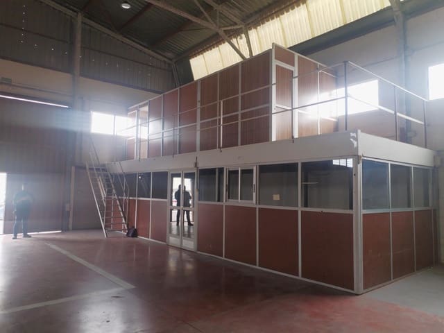 Entreprise à louer à Alicante ville - 1 890 € (Ref: 9586721)