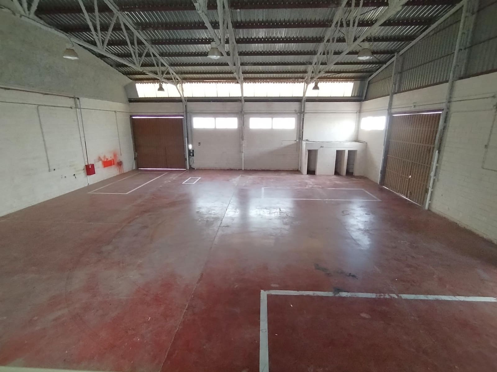 Business for rent in Alicante / Alacant city - € 1,890 (Ref: 9586721)