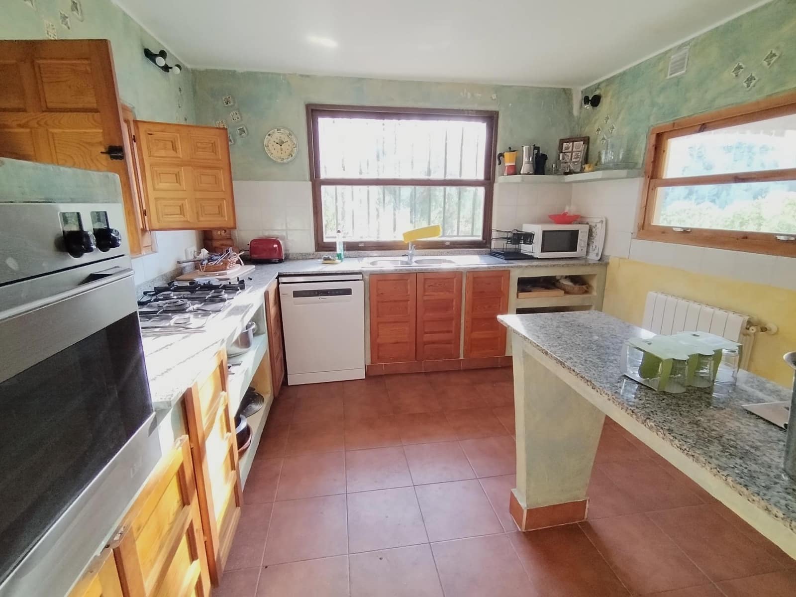 5 bedroom Finca/Country House for sale in Relleu with pool garage - € 300,000 (Ref: 9586722)