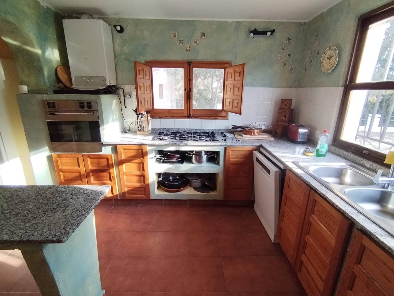 3 bedroom Finca/Country House for sale in Relleu with pool garage - € 450,000 (Ref: 9586723)