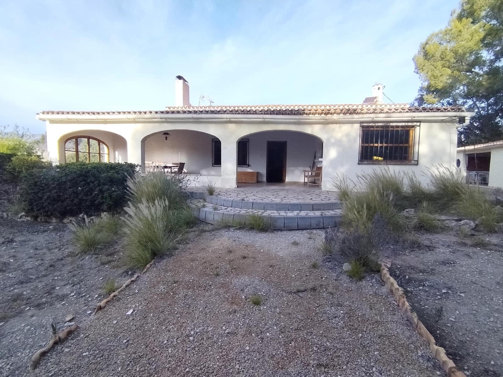3 bedroom Finca/Country House for sale in Relleu with pool garage - € 450,000 (Ref: 9586723)