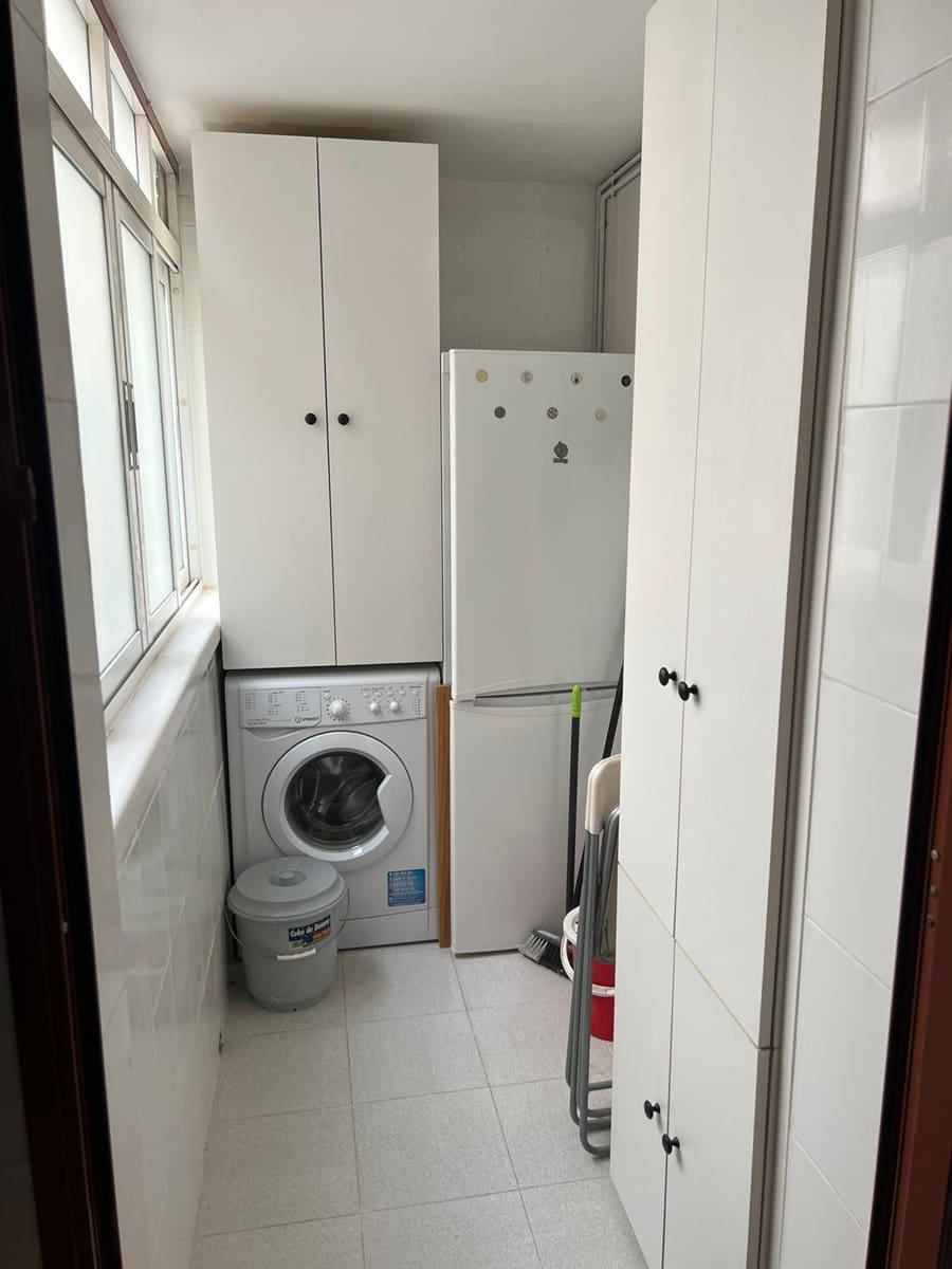 1 makuuhuone Asunto vuokrattavana paikassa Alicante kaupunki - 1 100 € (Ref: 9611708)