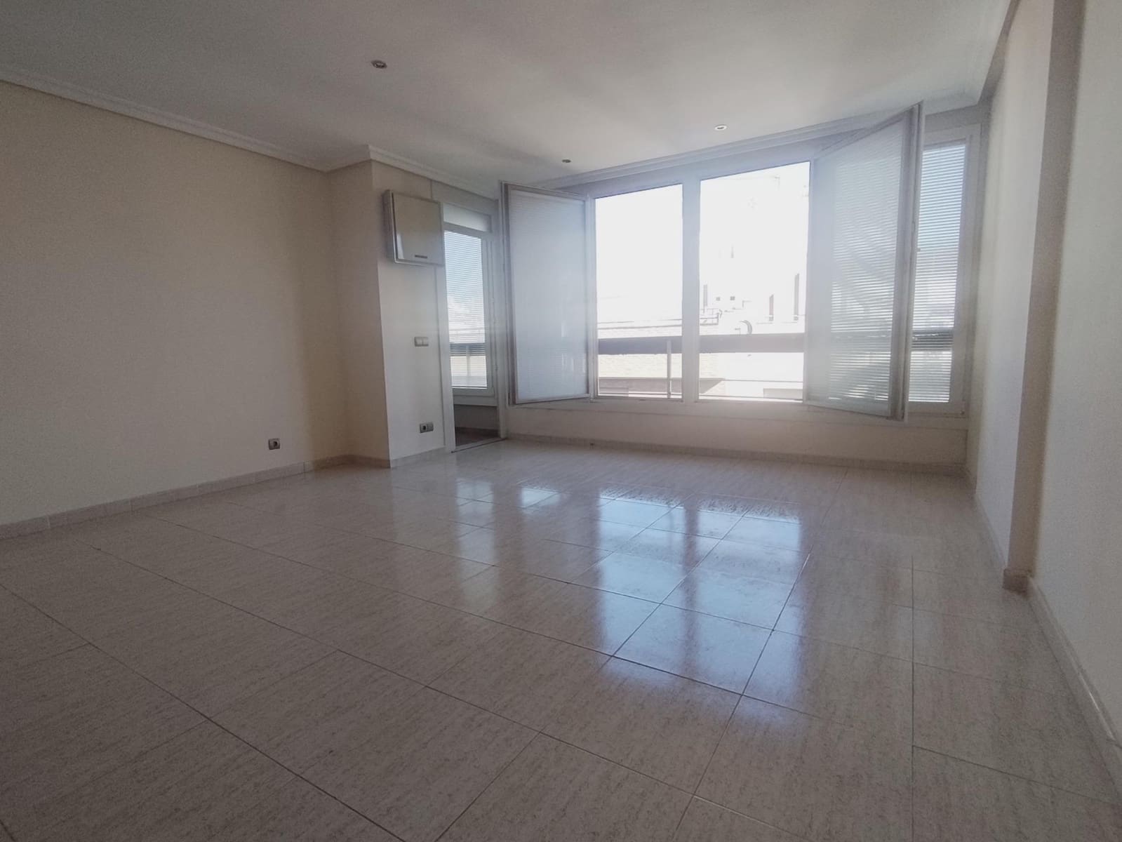4 sypialnia Mieszkanie na sprzedaż w Miasto Alicante / Alacant - 410 000 € (Ref: 9634507)