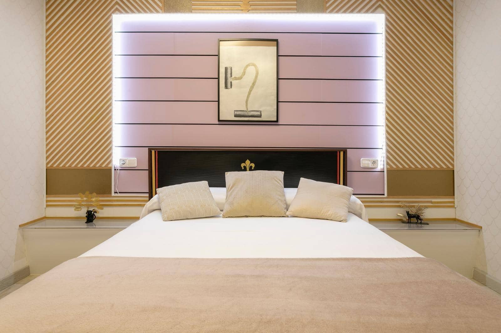 1 bedroom Commercial for sale in Alicante / Alacant city - € 220,000 (Ref: 9712168)