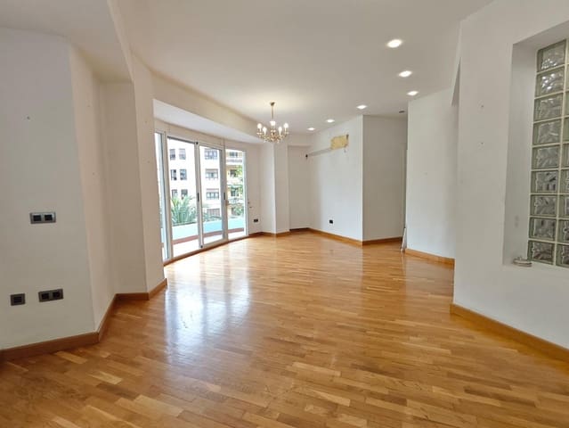 2 quarto Apartamento para venda em Alicante cidade - 485 000 € (Ref: 9825435)