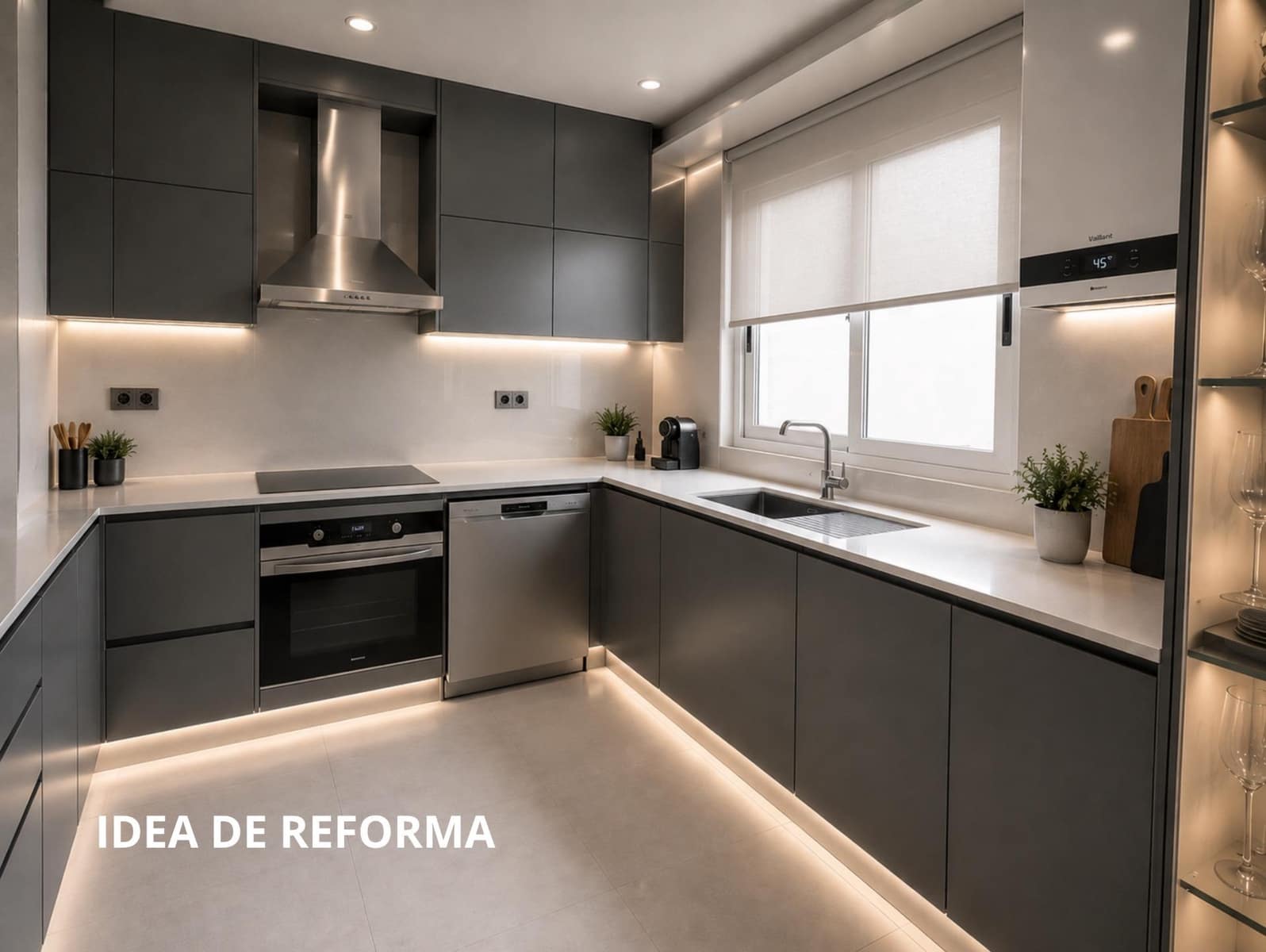 2 bedroom Flat for sale in Alicante / Alacant city - € 499,000 (Ref: 9825435)