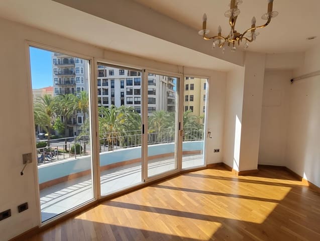 Piso de 2 habitaciones en Alicante / Alacant ciudad en venta - 485.000 € (Ref: 9825435)