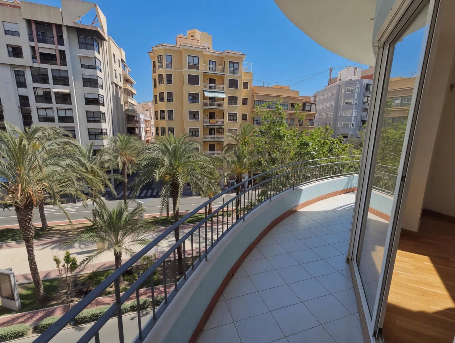 2 soverom Leilighet til salgs i Alicante by - € 465 000 (Ref: 9825435)