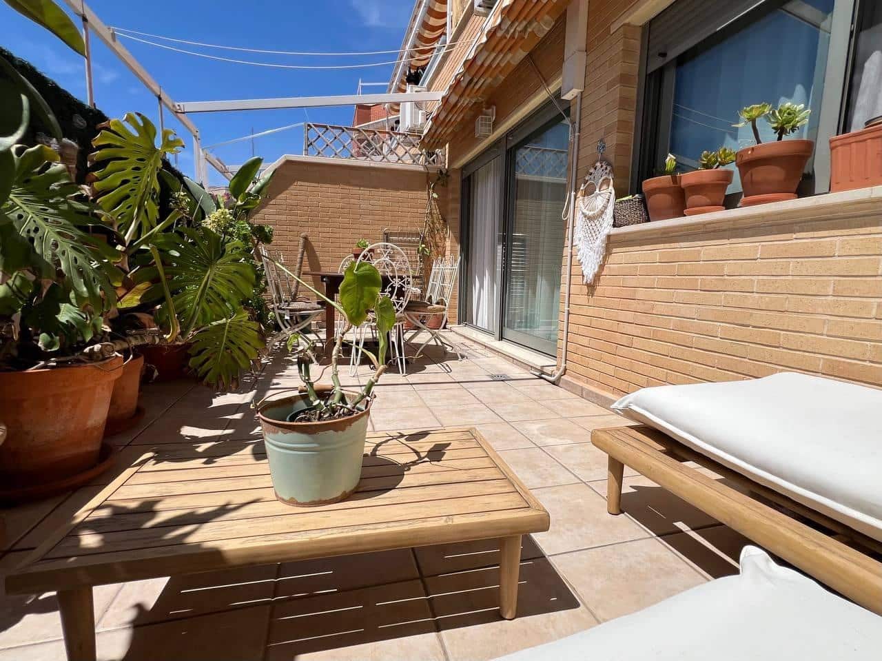 2 soveværelse Penthouse til salg i Alicante by med garage - € 285.000 (Ref: 9855667)