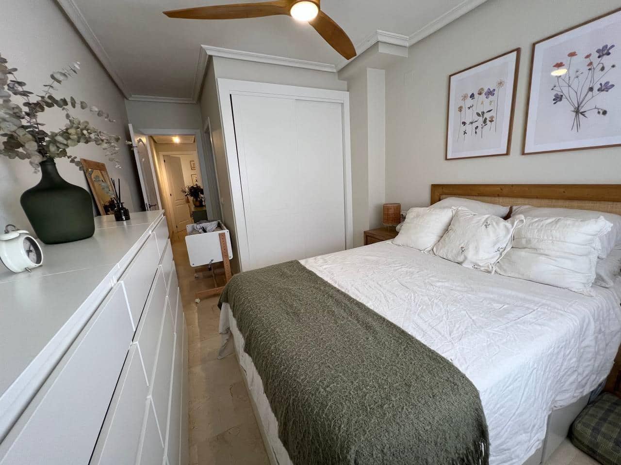 2 soveværelse Penthouse til salg i Alicante by med garage - € 285.000 (Ref: 9855667)