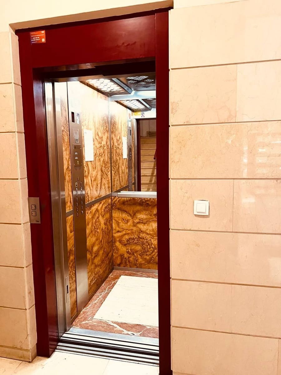 3 slaapkamer Penthouse te koop in Alicante stad met garage - € 260.000 (Ref: 9876611)