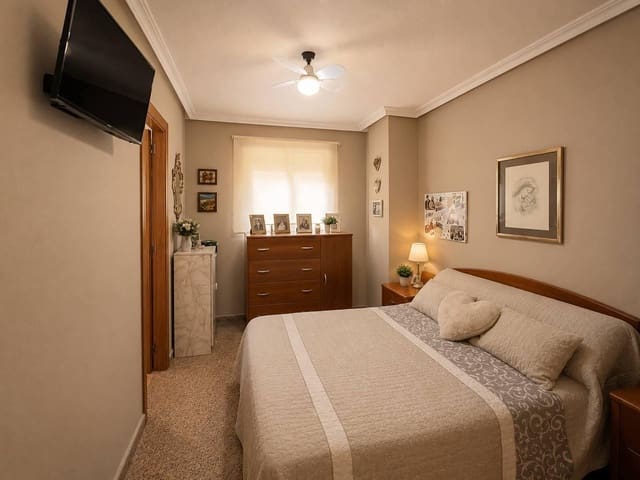 3 Zimmer Penthouse zu verkaufen in Alicante / Alacant Stadt mit Garage - 260.000 € (Ref: 9876611)