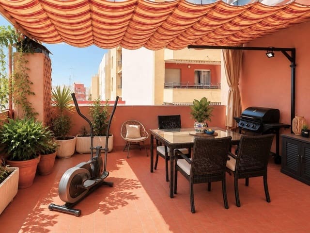 3 Zimmer Penthouse zu verkaufen in Alicante / Alacant Stadt mit Garage - 260.000 € (Ref: 9876611)