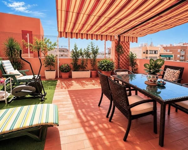 3 Zimmer Penthouse zu verkaufen in Alicante / Alacant Stadt mit Garage - 260.000 € (Ref: 9876611)