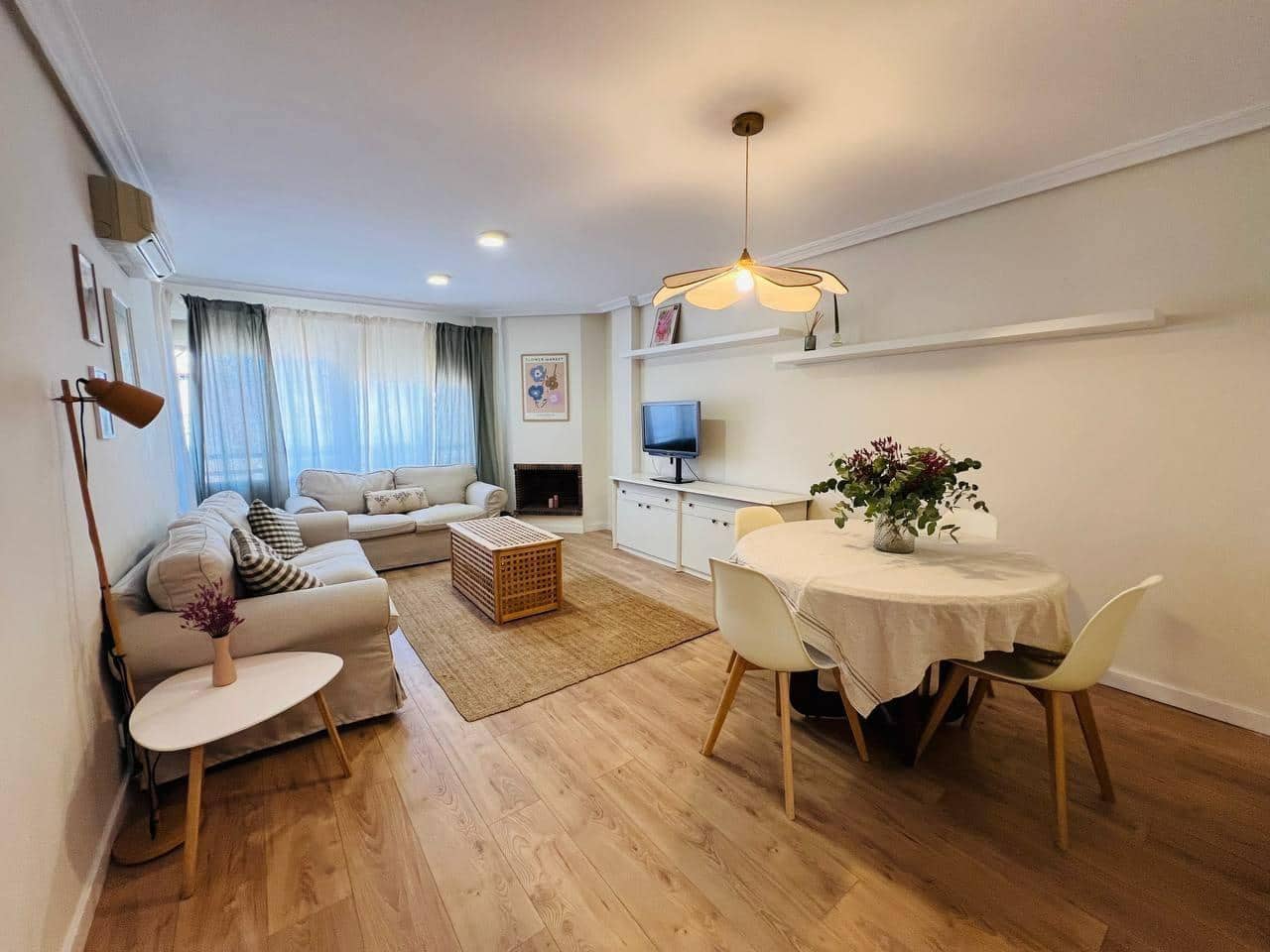 Piso de 4 habitaciones en Alicante / Alacant ciudad en venta - 389.000 € (Ref: 9892545)