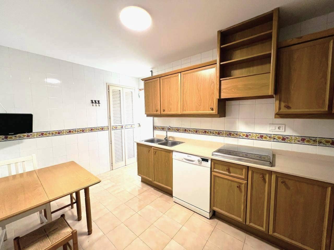 Piso de 4 habitaciones en Alicante / Alacant ciudad en venta - 389.000 € (Ref: 9892545)