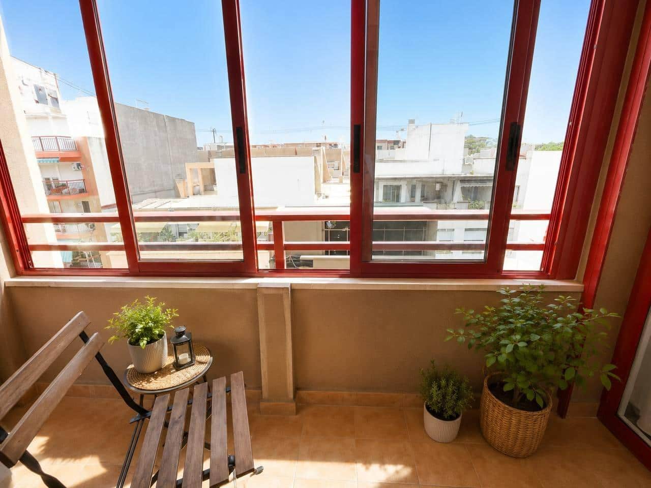 Piso de 4 habitaciones en Alicante / Alacant ciudad en venta - 389.000 € (Ref: 9892545)