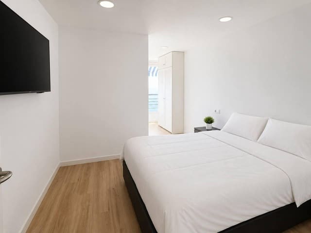 2 soveværelse Lejlighed til salg i Alicante by - € 399.000 (Ref: 9916040)