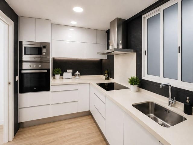 2 soveværelse Lejlighed til salg i Alicante by - € 399.000 (Ref: 9916040)