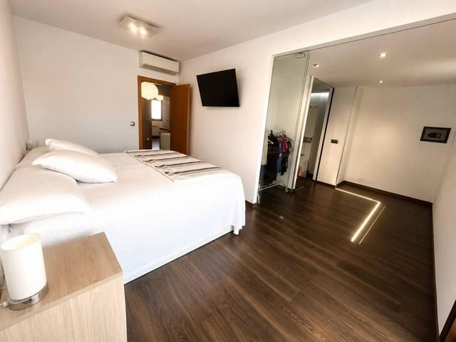 4 quarto Bungalow para venda em San Javier com garagem - 380 000 € (Ref: 9952777)