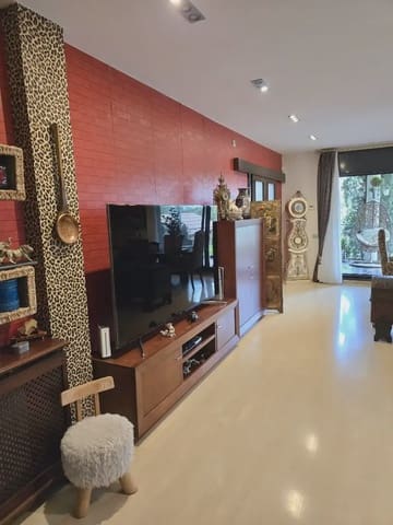 4 soveværelse Villa til salg i Begues med swimmingpool garage - € 850.000 (Ref: 10048163)