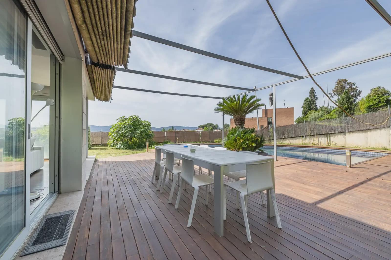 5 bedroom Villa for sale in Cerdanyola del Valles - € 1,950,000 (Ref: 10048164)
