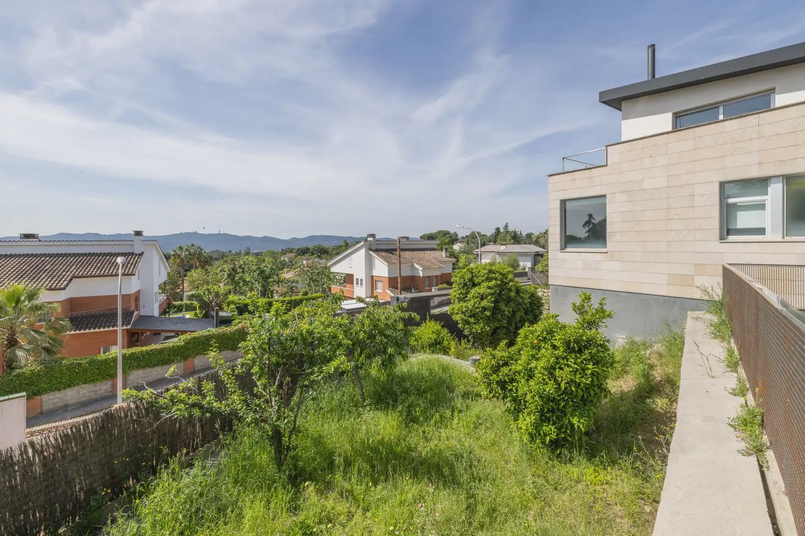5 bedroom Villa for sale in Cerdanyola del Valles - € 1,950,000 (Ref: 10048164)